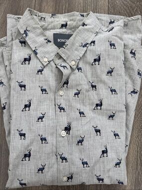 Bonobos Light Gray Button-Down Shirt with Navy Stag Motif XL